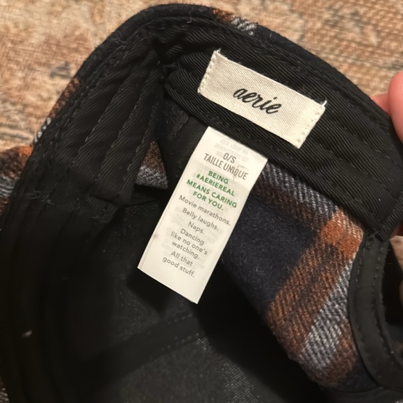 Aerie Hat - NWOT - Picture 3 of 3